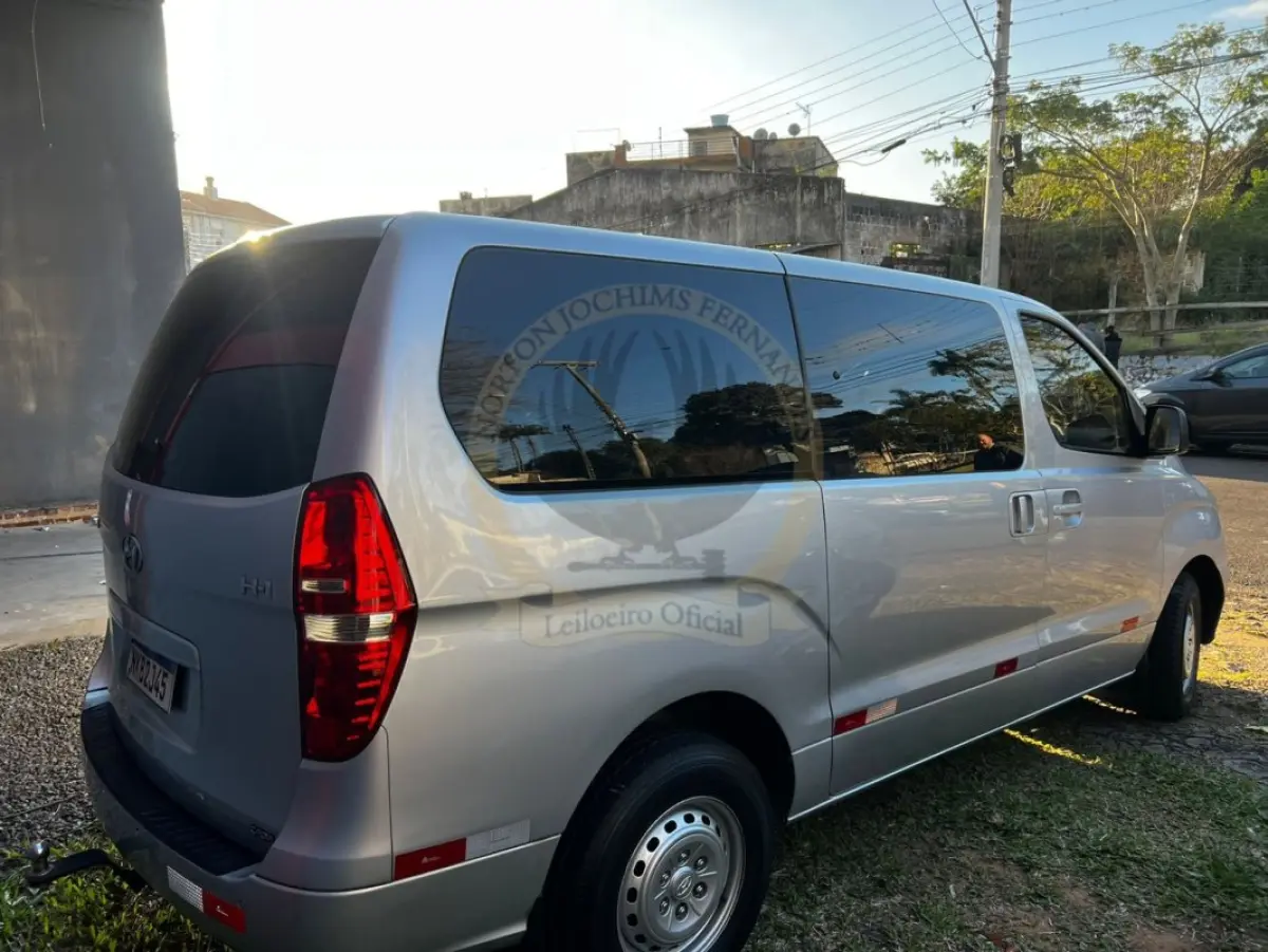 LOTE 004 - H1 Starex SVX 2.4 16V, fabricação/modelo 2008/2009