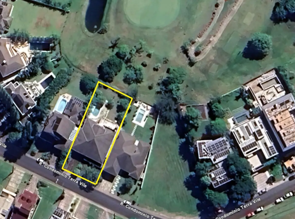 LOTE 000 - O imóvel nº 1054, localizado no Condomínio Horizontal denominado “Terra Ville – Belém Novo Golf Club Com área superficial de 1.000,00m².