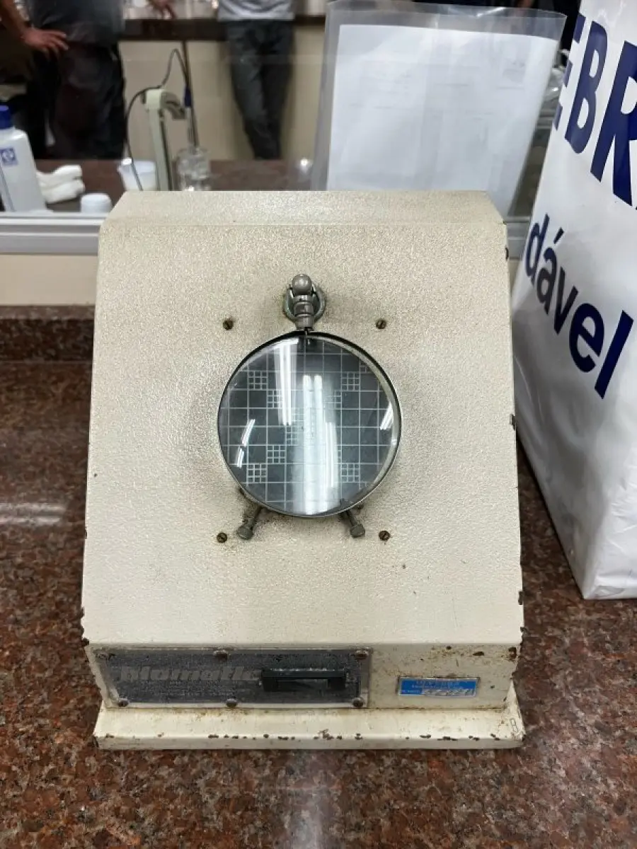 LOTE 016 - Laboratório