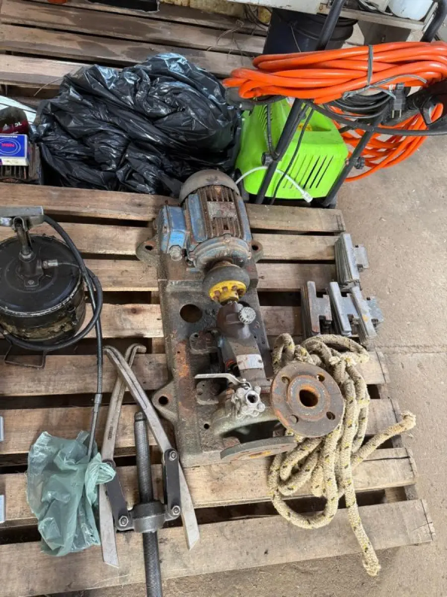 LOTE 001 - Lote sucatas