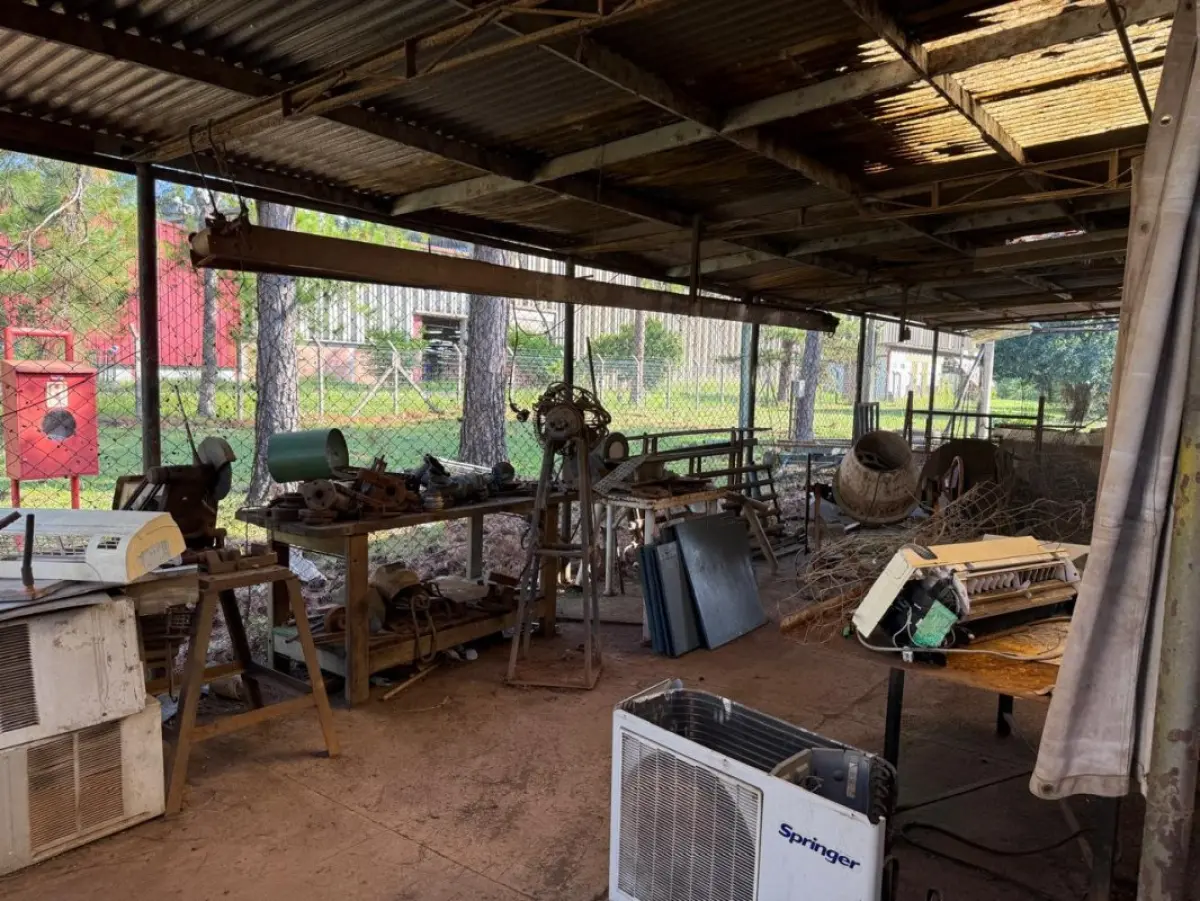 LOTE 001 - Lote sucatas