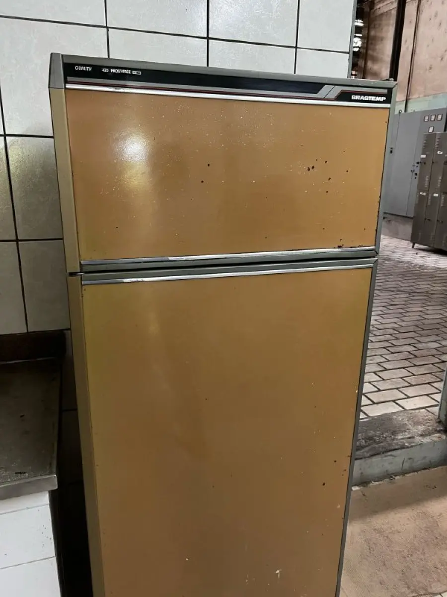 LOTE 016 - Laboratório