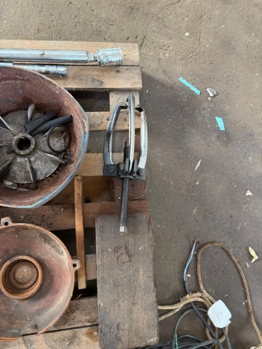 LOTE 001 - Lote sucatas