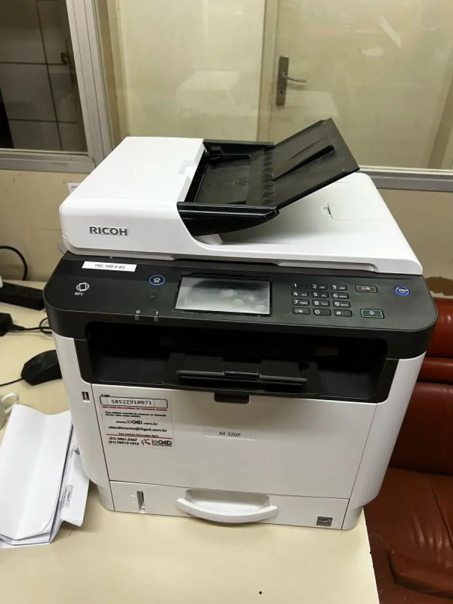 LOTE 016 - Laboratório