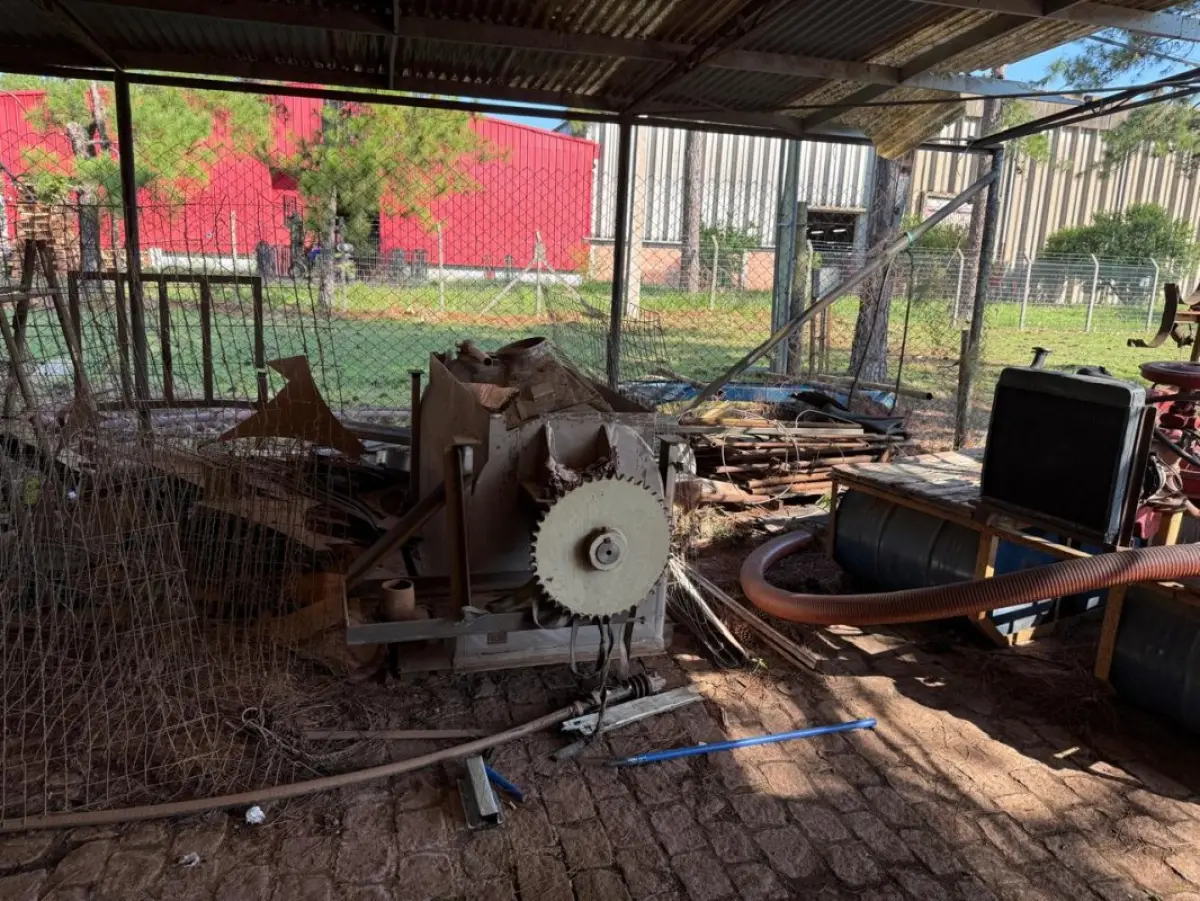 LOTE 001 - Lote sucatas