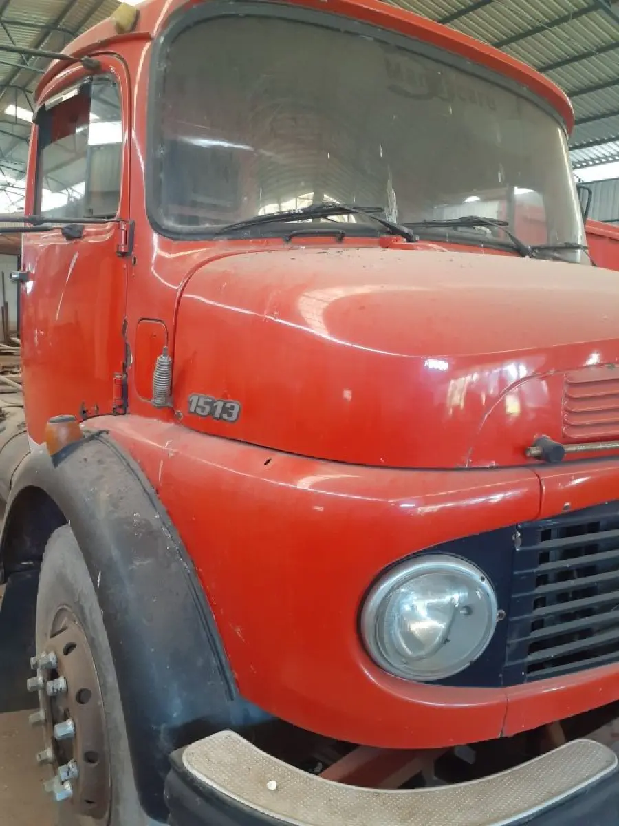 LOTE 003 - Mercedes Benz 1513 toco, vermelho