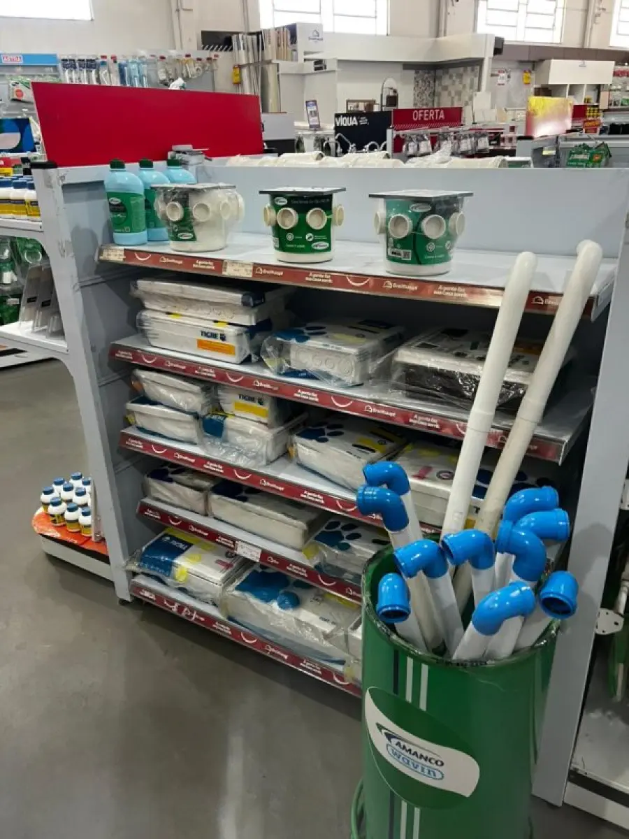 LOTE 002 - Lote englobado de todos os itens de ferragem