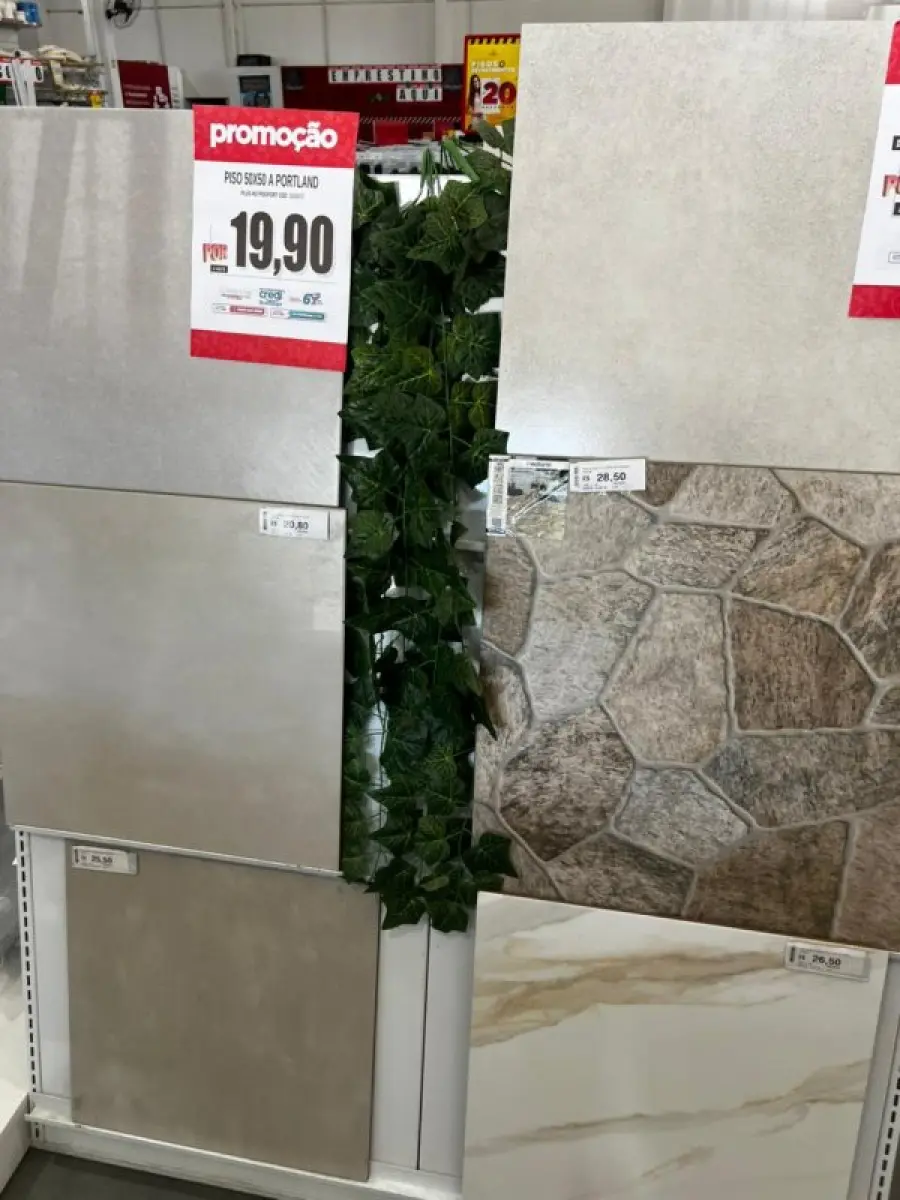 LOTE 002 - Lote englobado de todos os itens de ferragem