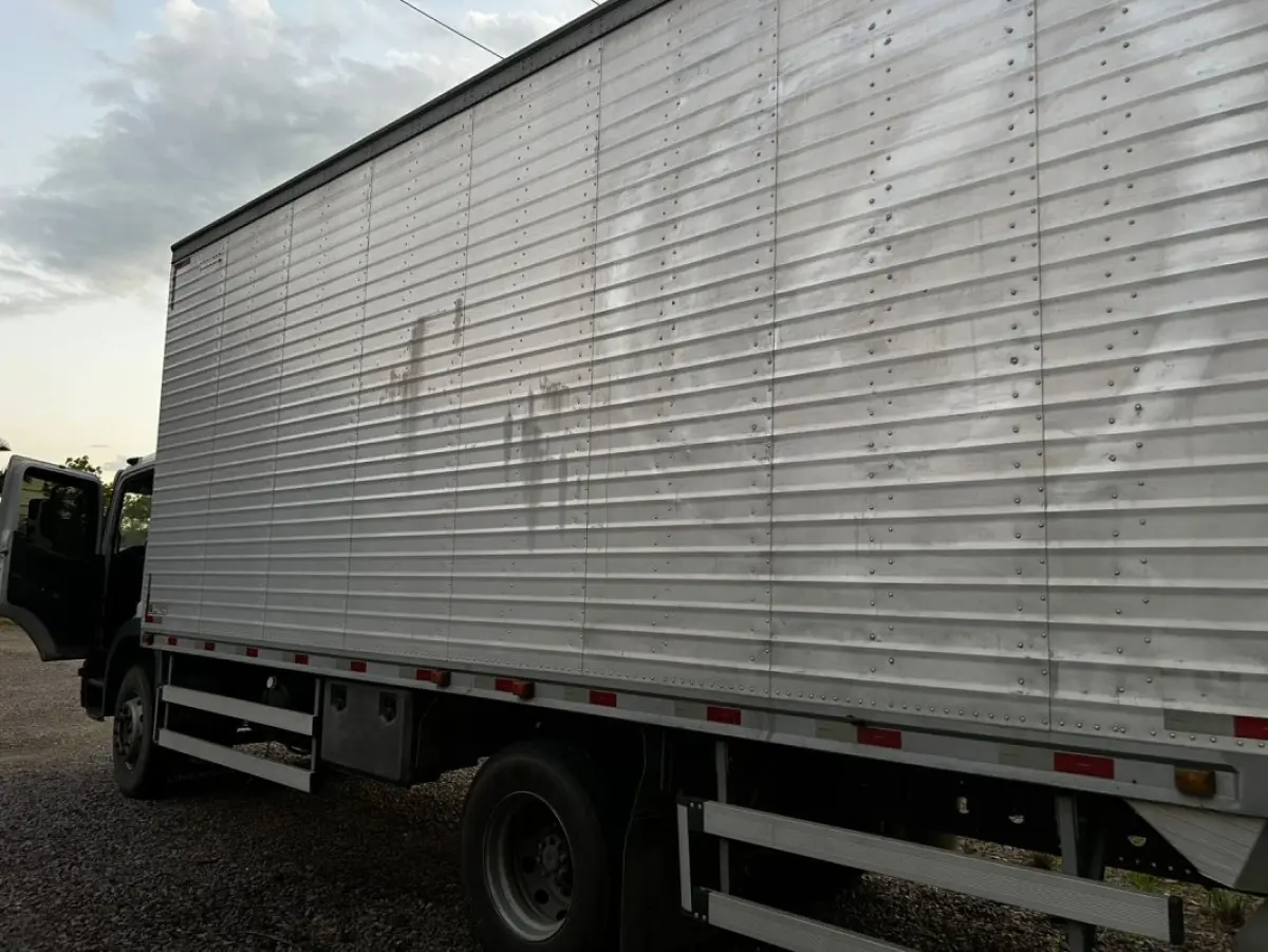 LOTE 001 - MERCEDES-BENZ ATEGO, fab/mod 2011/2012