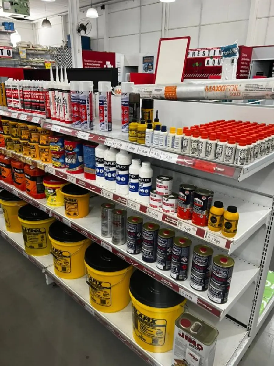 LOTE 002 - Lote englobado de todos os itens de ferragem