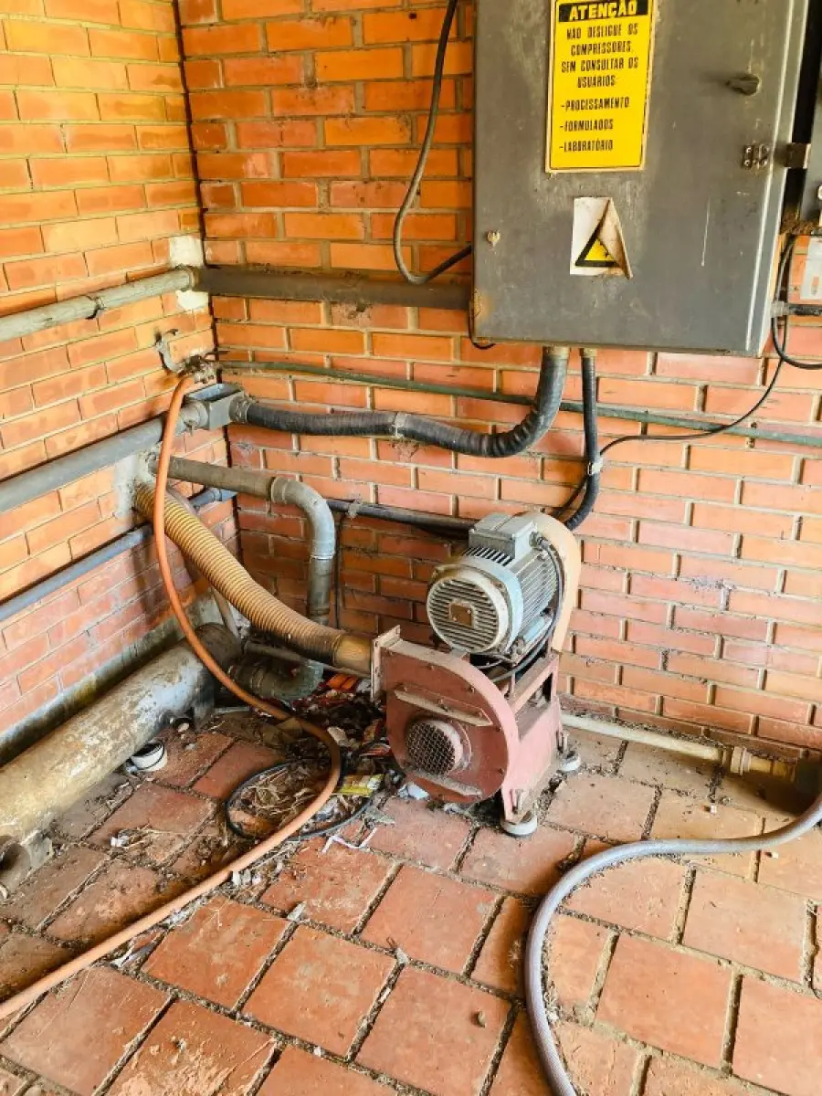 LOTE 002 - LOTE DE SILOS, ETC