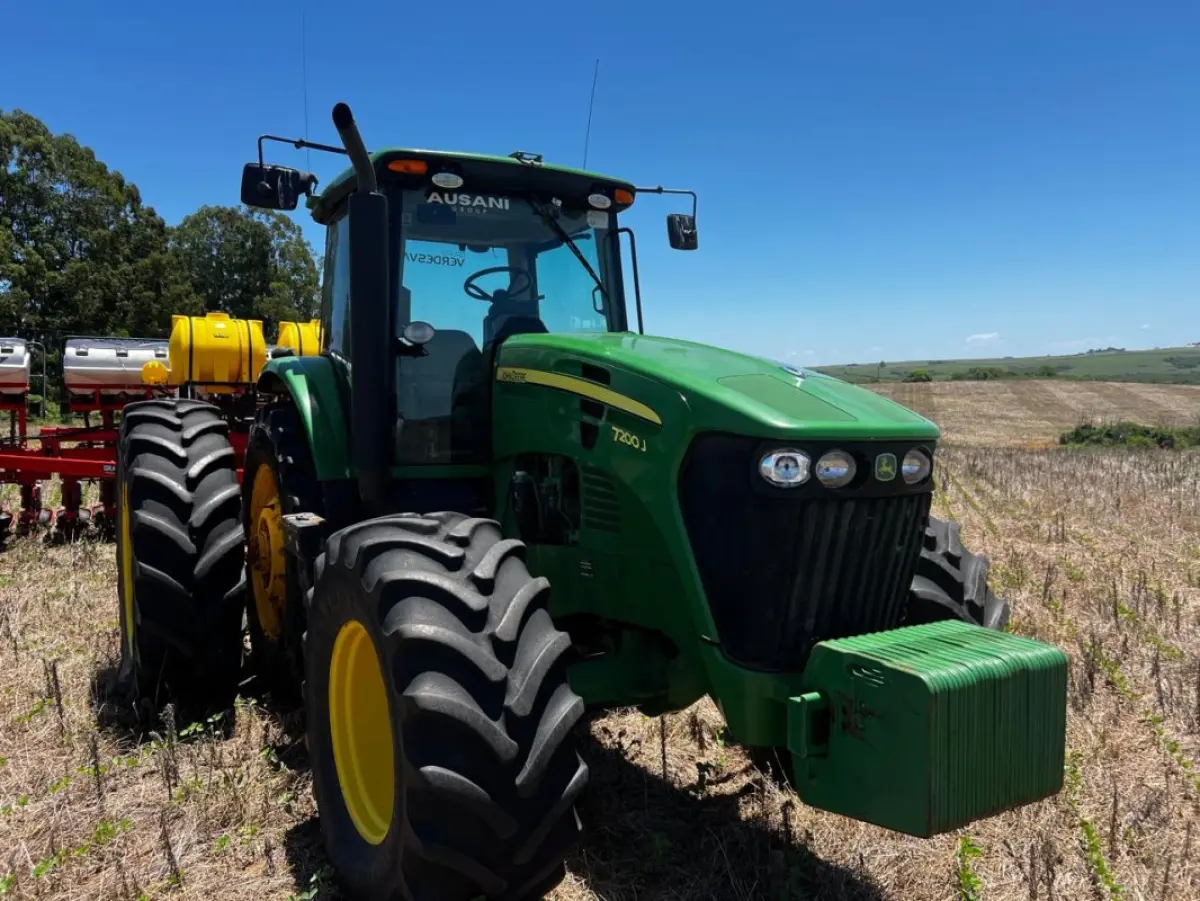 LOTE 158 - Trator 7200 JOHN DEERE 2021 - 1BM7200JPKH001356