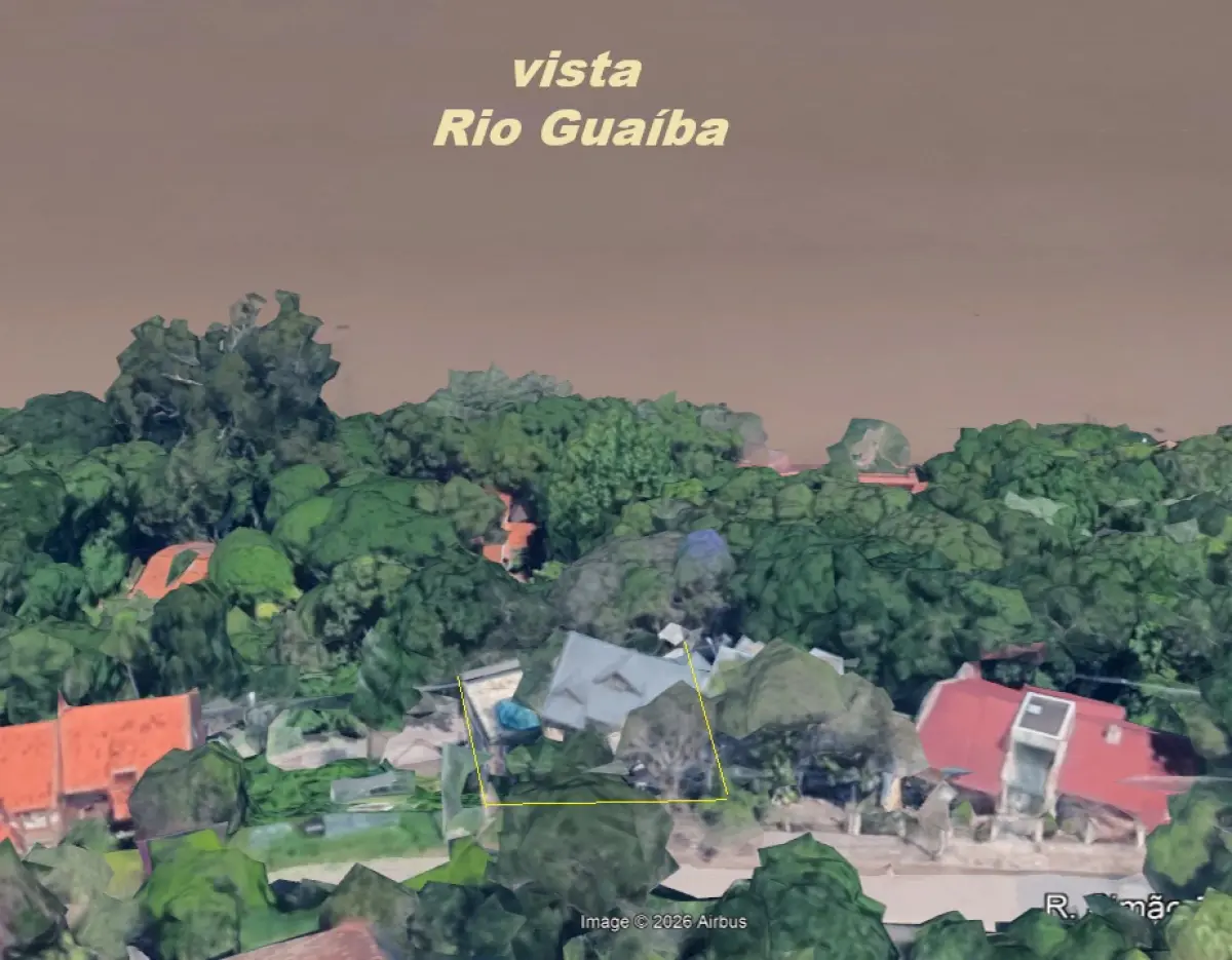 LOTE 000 - Os direitos e ações do imóvel localizado na Rua Emílio Meyer, nº 825, Bairro Vila Conceição área construída é de 450m²