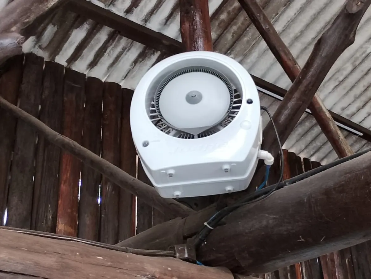LOTE 191 - 06 Climatizadores de parede, marca Joape, na cor branca