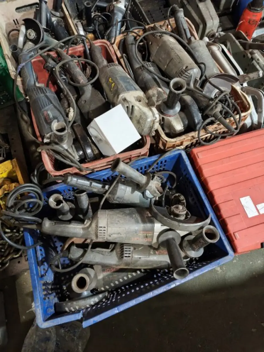 LOTE 000 - EQUIPAMENTOS INDUSTRIAIS