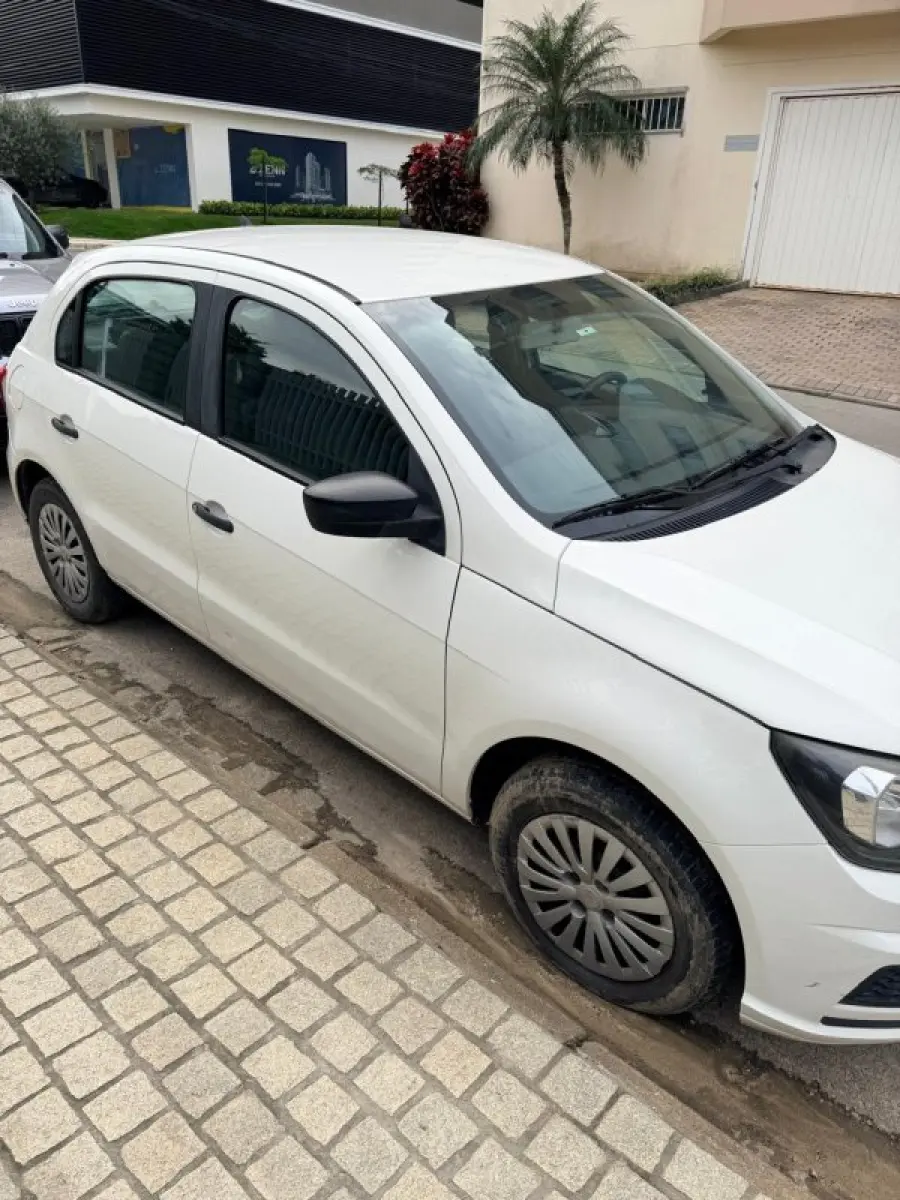 LOTE 000 - VolksWagen Gol 1.0 Flex 12V 5p, branca, fabricação/modelo 2018/2019
