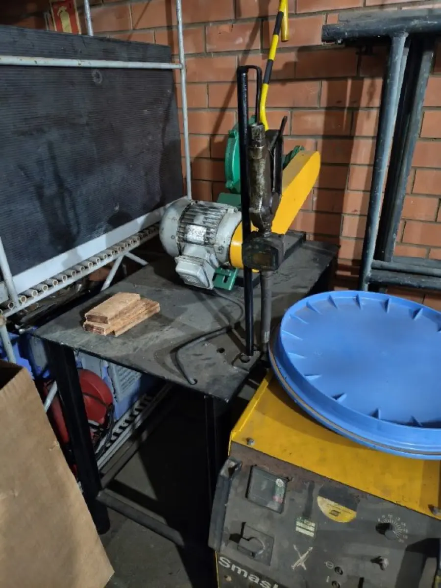 LOTE 000 - EQUIPAMENTOS INDUSTRIAIS