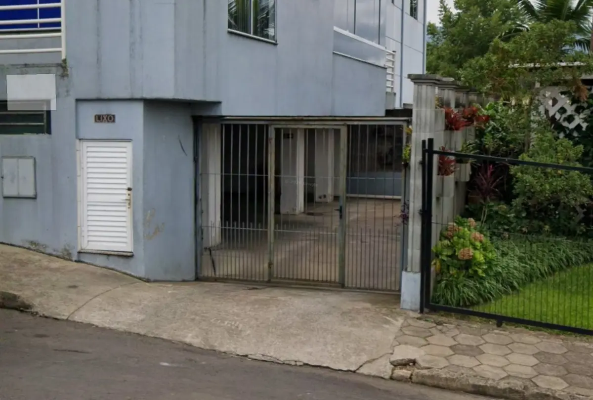 Garagem/Box (foto 2 de 3)