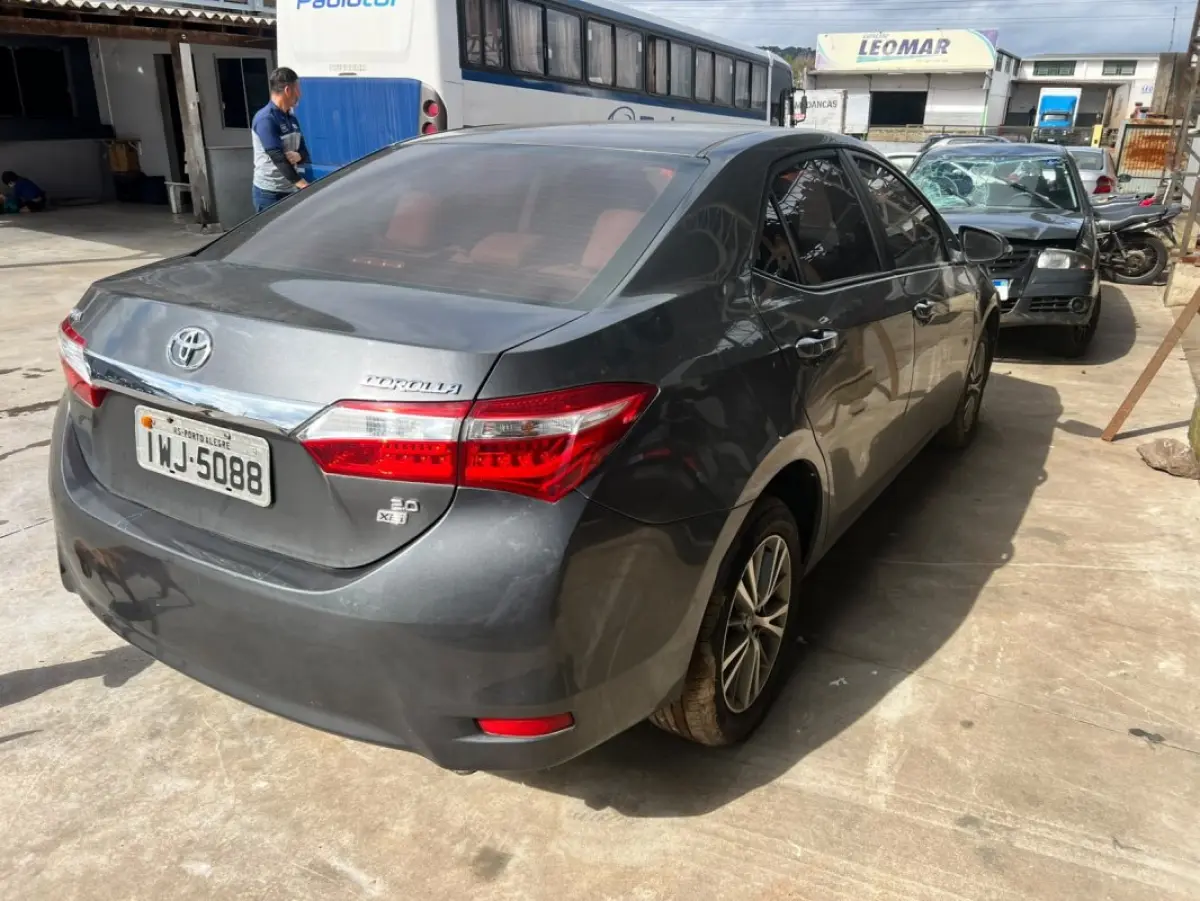 LOTE 000 - Toyota Corolla XEi 2.0 Flex 16V Aut. fabricação/modelo 2015/2015