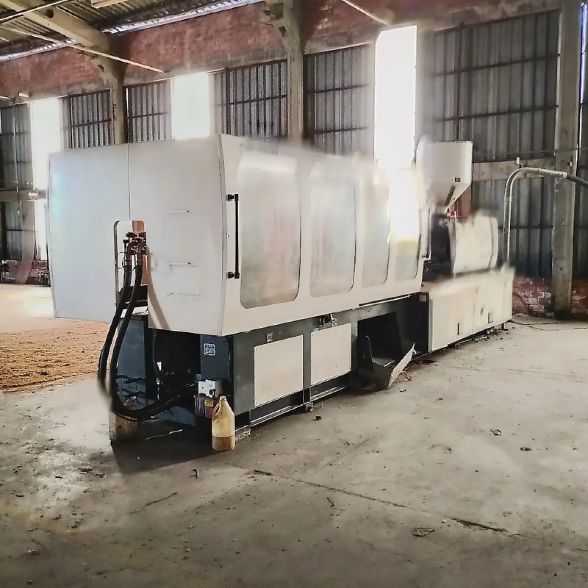 LOTE 006 - Máquina nº 05 Injetora de plástico Ideale Primma FG 380V