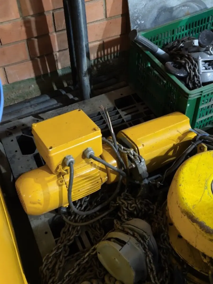 LOTE 000 - EQUIPAMENTOS INDUSTRIAIS
