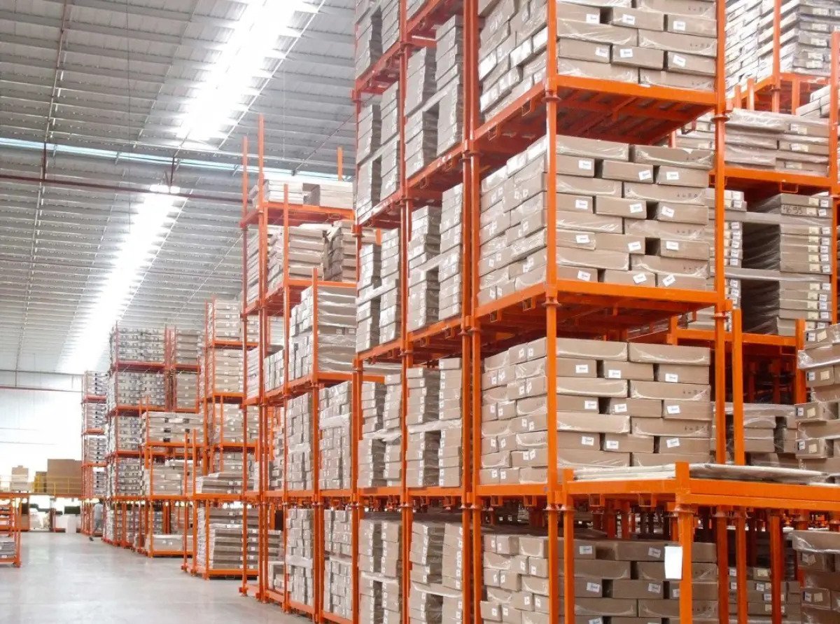 LOTE 001 - COMPLEXO INDUSTRIAL MOVELEIRO NA SERRA GAÚCHA EM OPERAÇÃO - 136.650 M² DE TERRENOS, MAIS DE 40 MIL M² CONSTRUÍDOS, FÁBRICA EQUIPADA, ESTOQUES, MARCA E CANAL DIGITAL