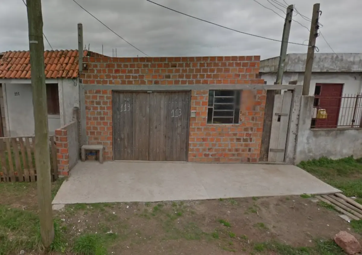 LOTE 003 - Um terreno próprio, sendo o lote 217, descrito na matrícula dentro de um todo maior como do Parque São Pedro no Km 7 da Estrada de Rodagem Rio Grande-Cassino, trecho atualmente denominado Av. Italia