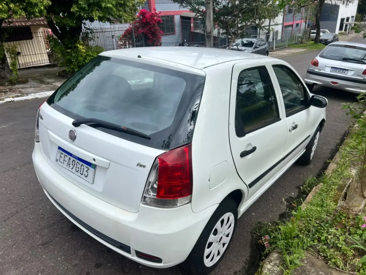 LOTE 001 - Fiat Palio ELX 1.0/ 1.0 Fire Flex 8V 2p., fabricação/modelo 2009/2009, cor: branca