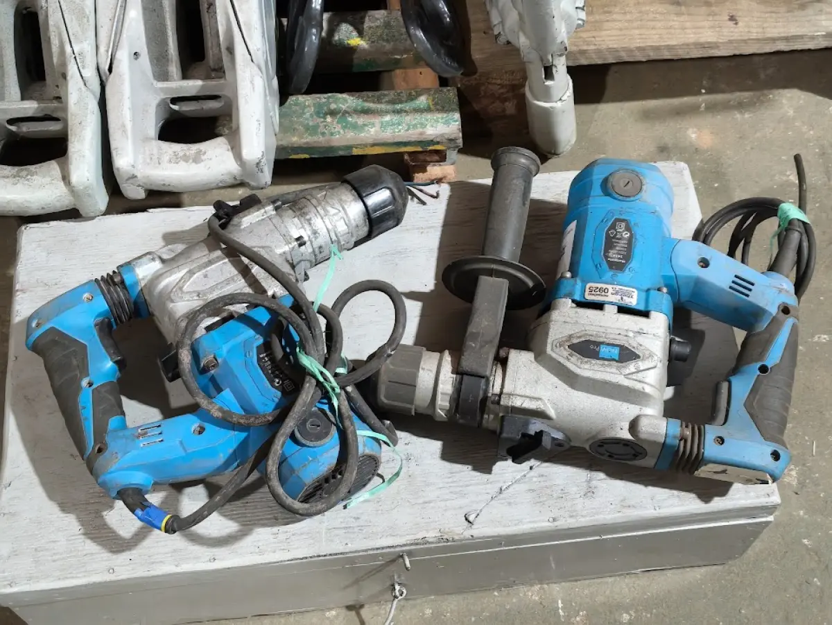 LOTE 000 - EQUIPAMENTOS INDUSTRIAIS