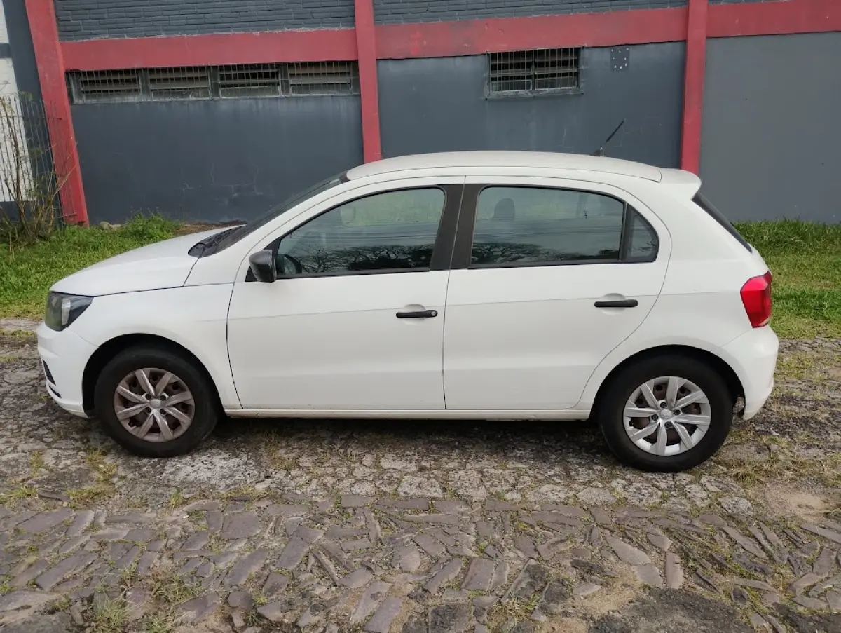 LOTE 002 - VVW Gol 4 portas placa JAZ 6D51 ano mod 21/22