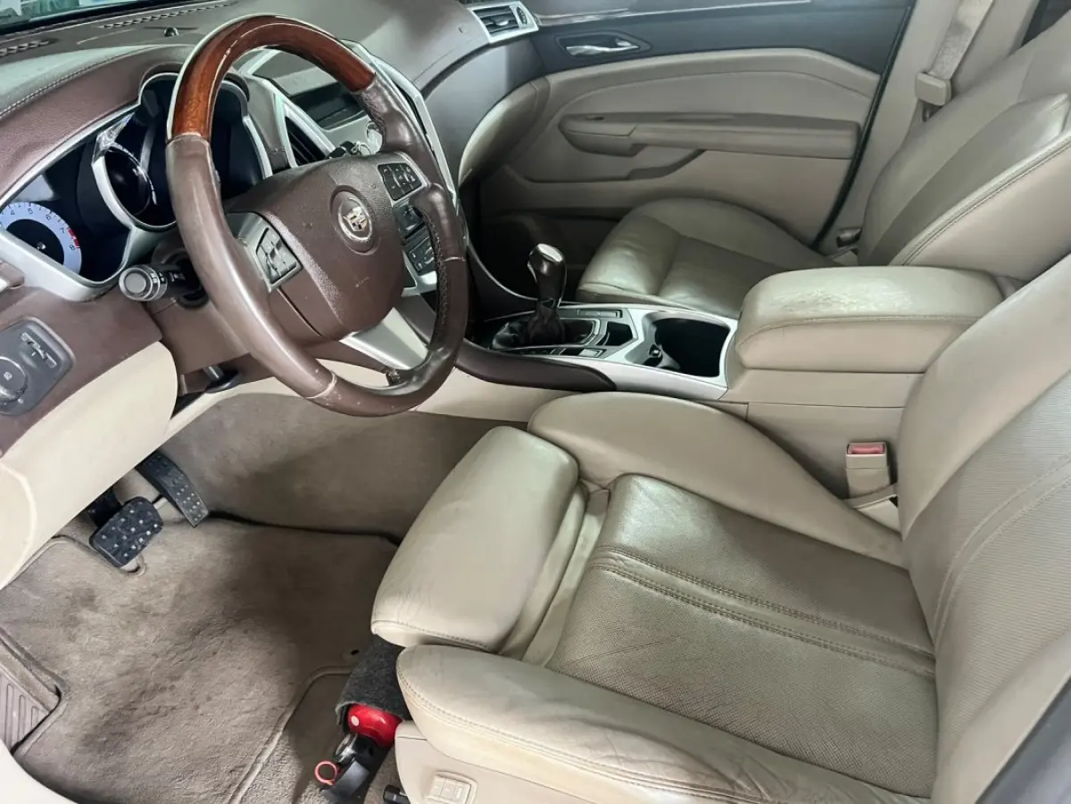 LOTE 002 - Cadillac SRX, fabricação/modelo 2011/2011, cor: branca