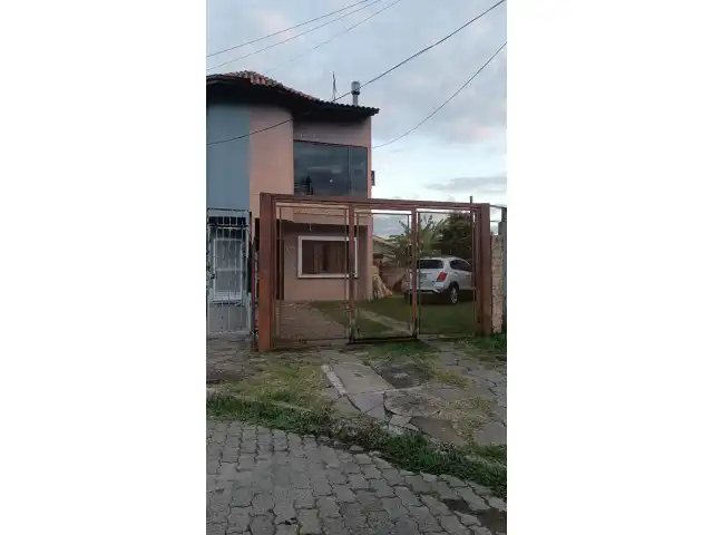 LEILÃO DE CASA EM CONDOMÍNIO BAIRRO HÍPICA, POA