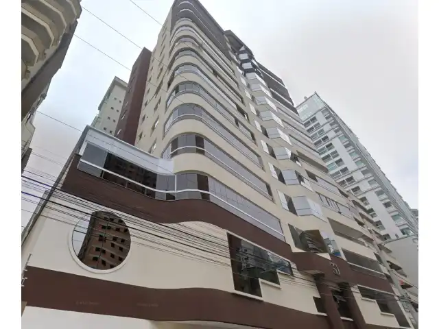 LEILÃO APARTAMENTOS PRÓXIMOS DA PRAIA E BOXES ITAPEMA – MEIA PRAIA/SC