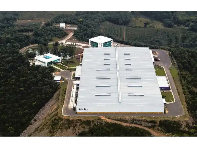 LEILÃO COMPLEXO INDUSTRIAL MOVELEIRO NA SERRA GAÚCHA EM OPERAÇÃO - D ITALIA MOVEIS