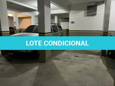 LOTE 000 - APTO. 530m2 COBERTURA E BOXES p/3 CARROS. Recebemos a proposta nas seguintes condições: R$ 790.000,00: Entrada de 25% Saldo em 30 vezes mensais com correção do igpm, Com a condição de haver despacho na homologação de imissão de posse do bem arrematado. Garantia do próprio imóvel no parcelamento conforme o CPC. OBS: ESSE LEILOEIRO VAI ABRIR O LEILÃO COM ESSE PROPOSTA NOTIFICANDO TODOS OS INTERSSADOS LOGADOS, PARA DEPOIS APRESENTAR EM JUIZO O RESULTADO DO LEILÃO
