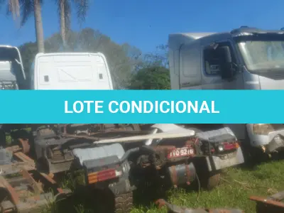 LOTE 001A - ATENÇÃO: LOTE DE TODOS OS CAMINHÕES REMANESCENTES