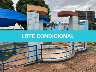 LOTE 001 - GRANDE IMÓVEL CENTRO DE LINS COM 2 ESQUINAS - EM AVENIDA - COM GINASIO COBERTO - SALAS - ESCOLA