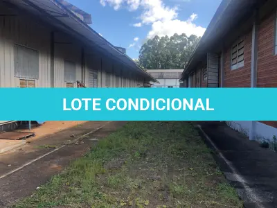 LOTE 001 - >>>   73% DE DESCONTO  de início <<<  Lote dos dois terrenos: Imóvel 1 - Pavilhão Industrial com área construída de 4.052,47 m2, já averbada, e mais 1.628m2 aprox., não averbados, c/pavilhões, depósitos, escritórios dentro de imóvel c/área de 25.798,02m2 E  Imóvel 2 – Pavilhão Industrial de esquina c/área construída de 2.543,52 dentro do imóvel c/área de 6.245,50m2
