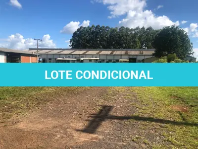 LOTE 001 - >>>   73% DE DESCONTO  de início <<<  Lote dos dois terrenos: Imóvel 1 - Pavilhão Industrial com área construída de 4.052,47 m2, já averbada, e mais 1.628m2 aprox., não averbados, c/pavilhões, depósitos, escritórios dentro de imóvel c/área de 25.798,02m2 E  Imóvel 2 – Pavilhão Industrial de esquina c/área construída de 2.543,52 dentro do imóvel c/área de 6.245,50m2