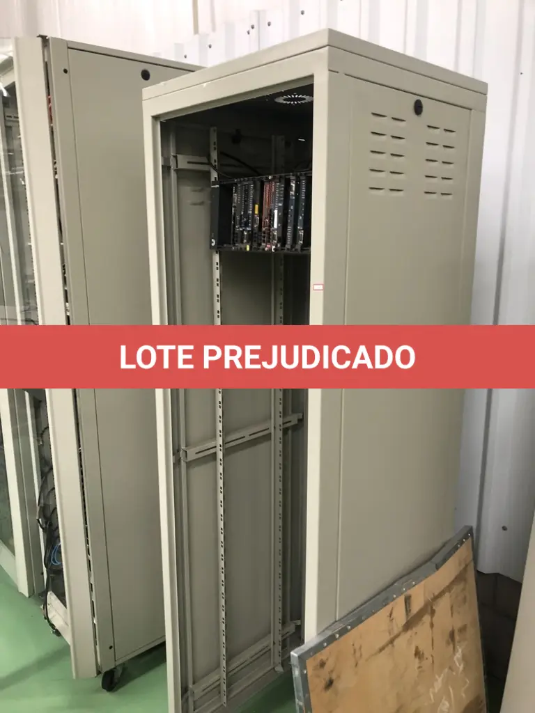 LOTE 330