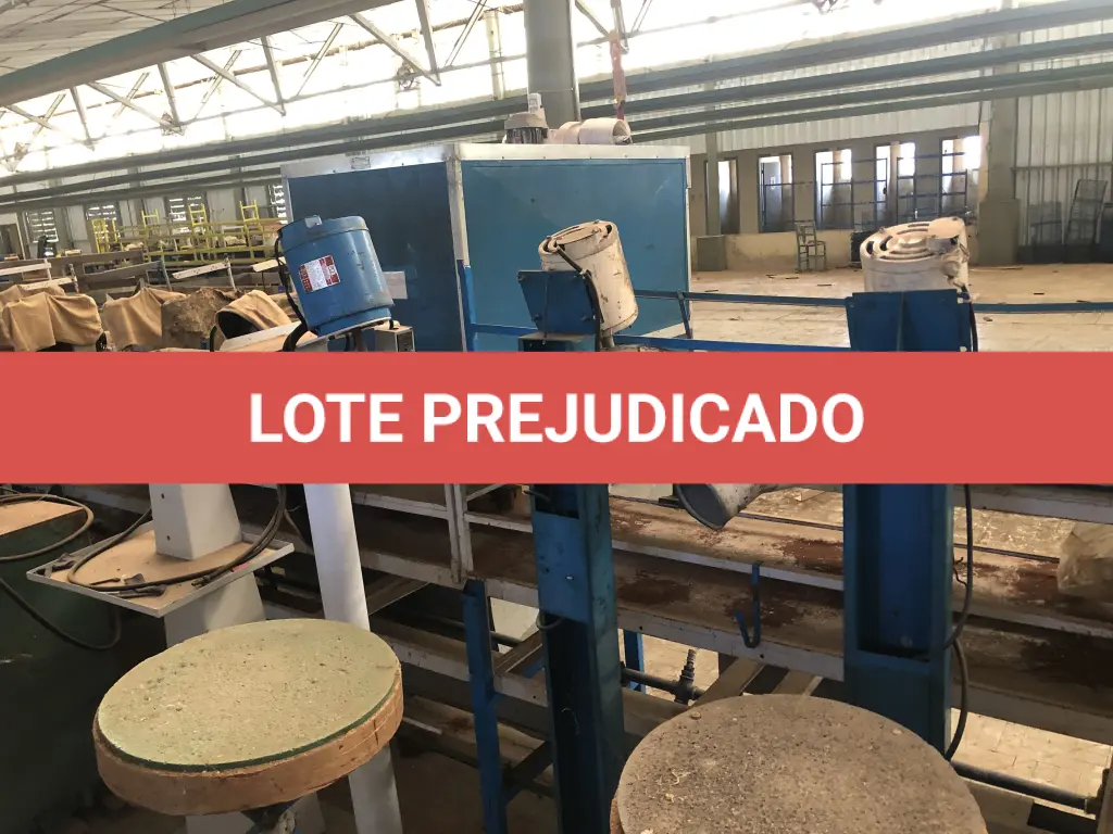 LOTE 071