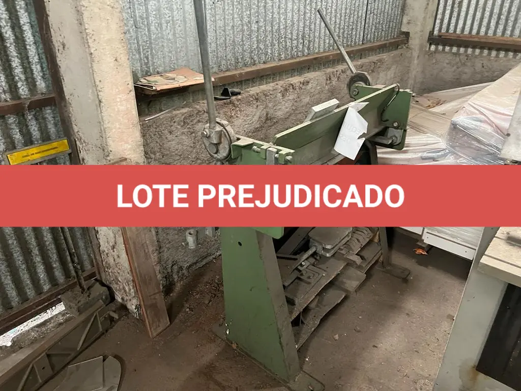 LOTE 082
