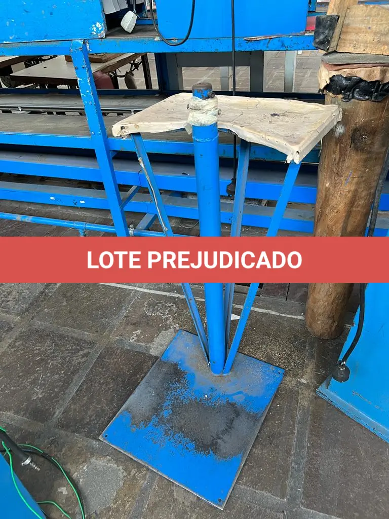 LOTE 050
