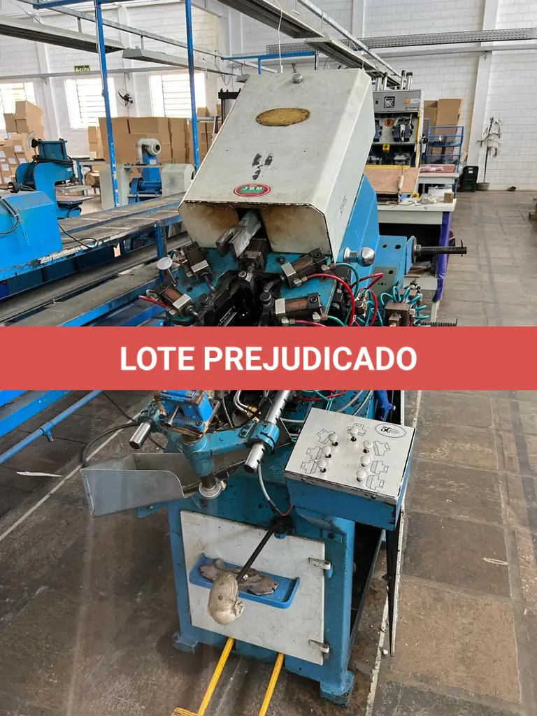 LOTE 048