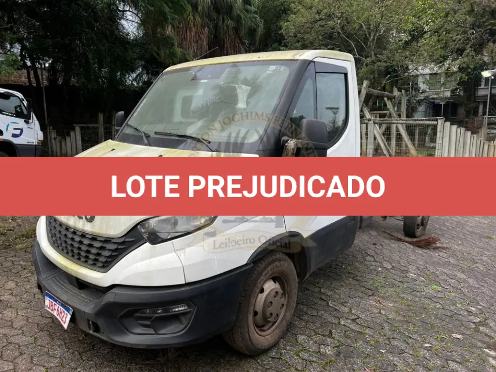 LOTE 005