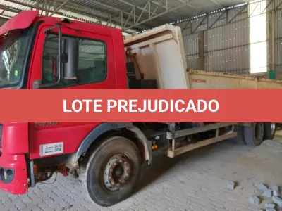 LOTE 048 - Atego 2429