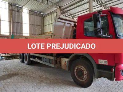 LOTE 048 - Atego 2429