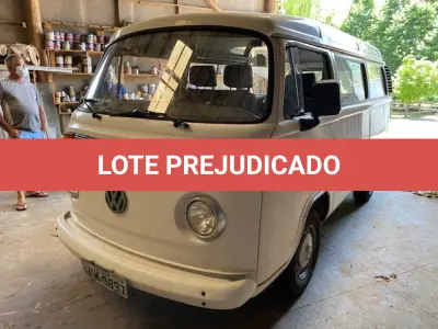 LOTE 046 - kombi