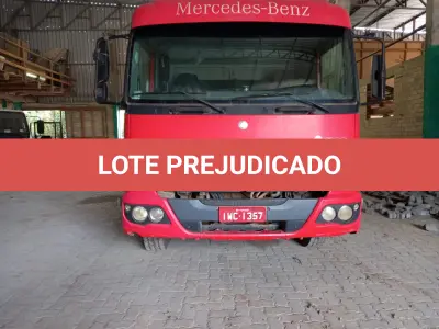 LOTE 048 - Atego 2429