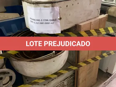 LOTE 002 - Duas batedeiras industriais